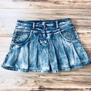 TYRANNY | Stone Washed Blue Jean Skirt w/ Stretch Size 7/8